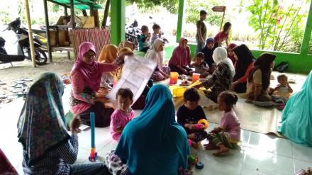 Pembinaan Bina Keluarga Balita (BKB) di Dusun Wonoroto